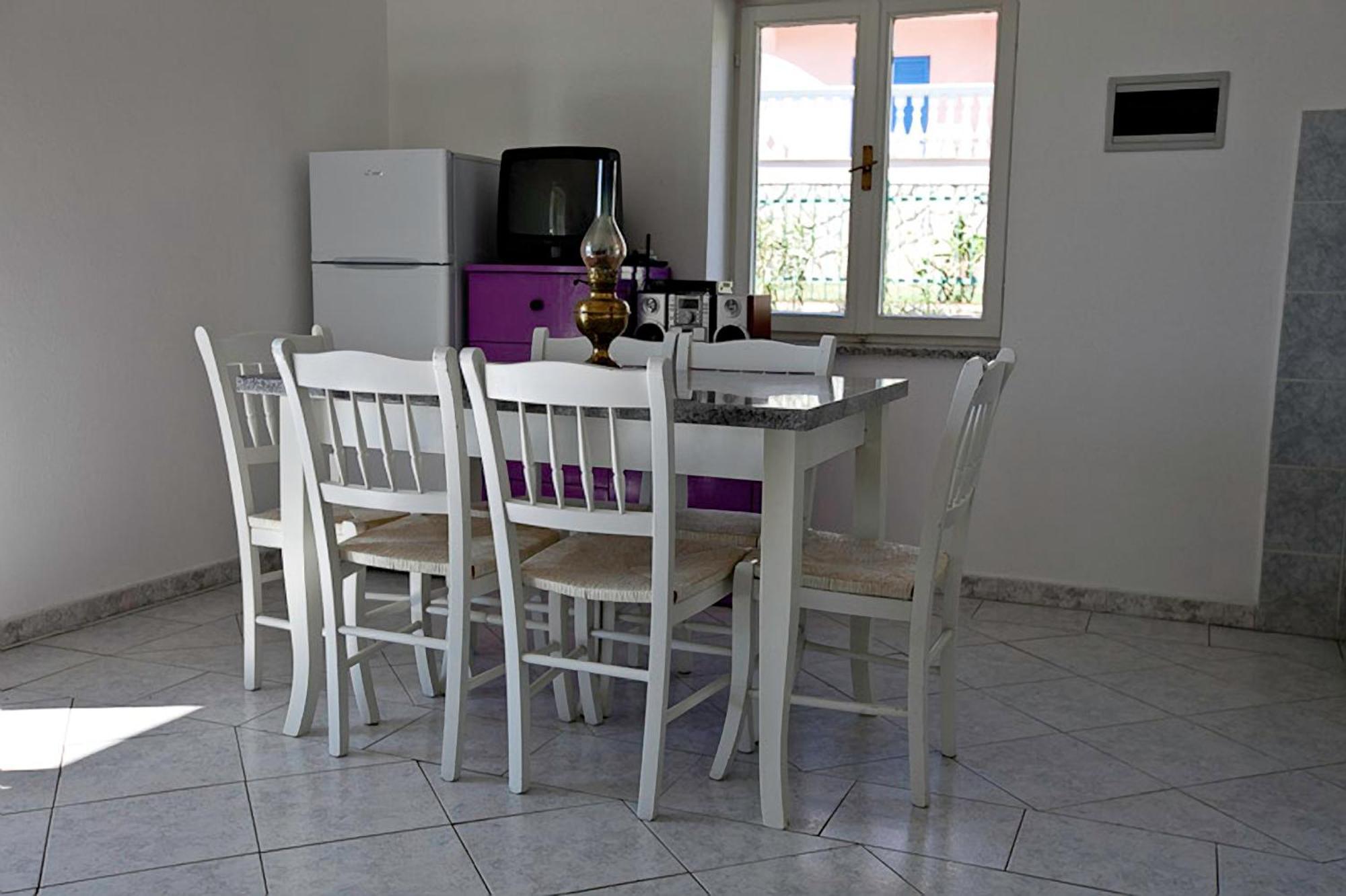 Apartments Villa Iva Ravni Habitación foto