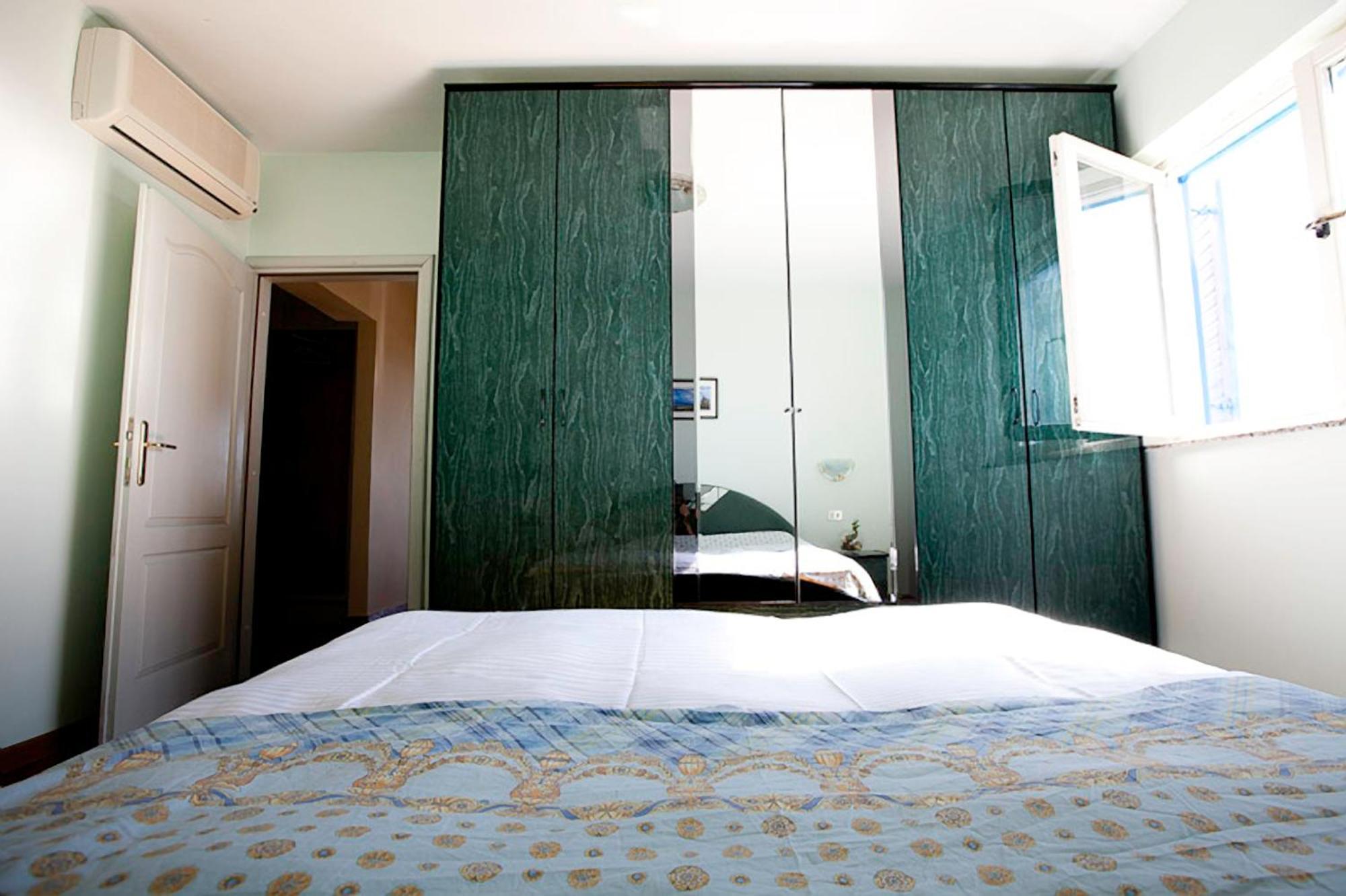 Apartments Villa Iva Ravni Habitación foto